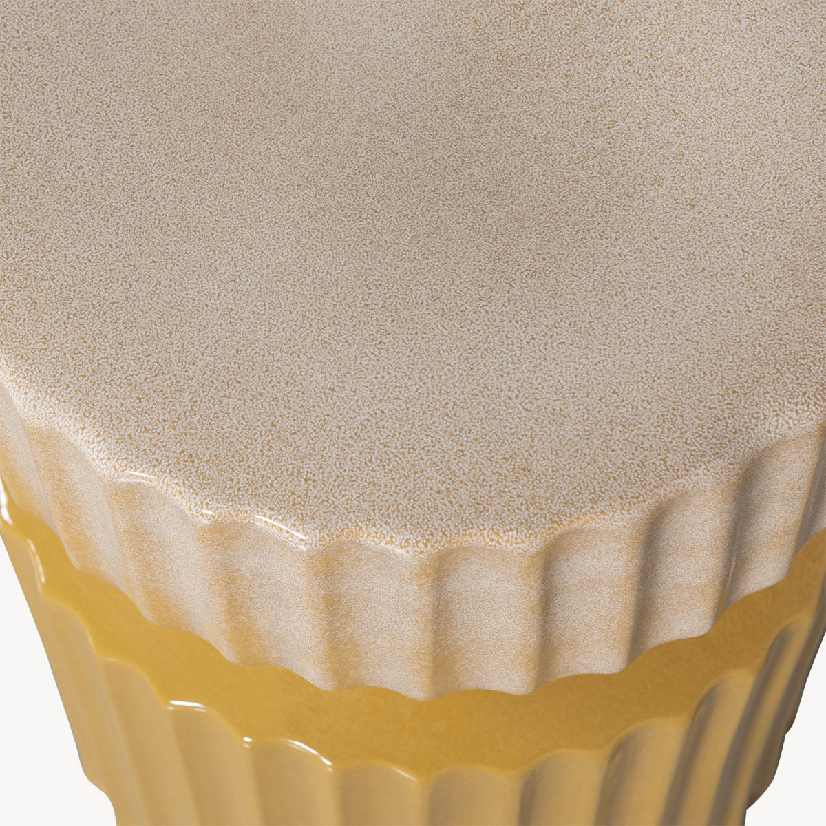 Geer bijzettafel spices geel